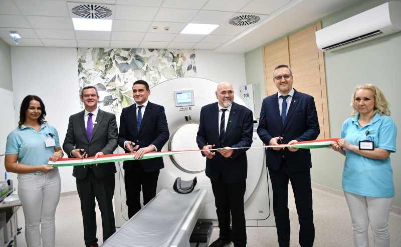 Új CT berendezést adtak át az Ózdi Almási Balogh Pál Kórházban